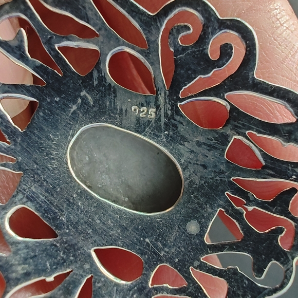 Quartz Silver Pendant - Picture 7 of 9